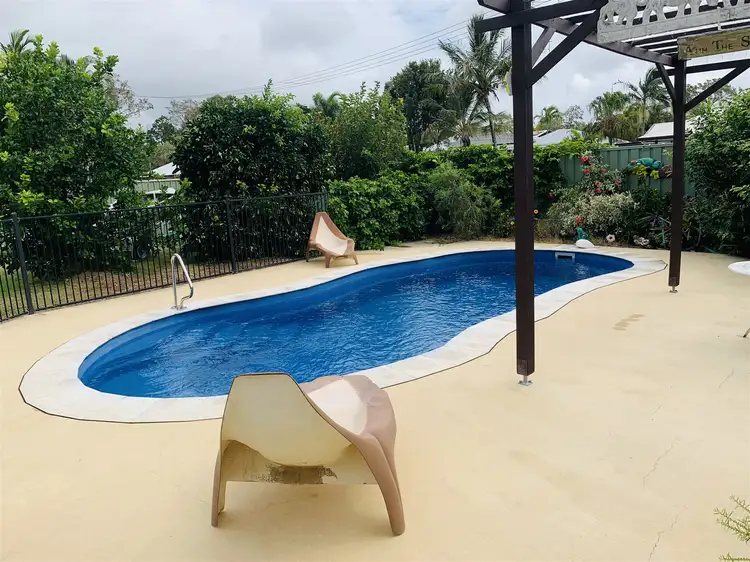 24 Pepperina Court, Woodgate QLD 4660
