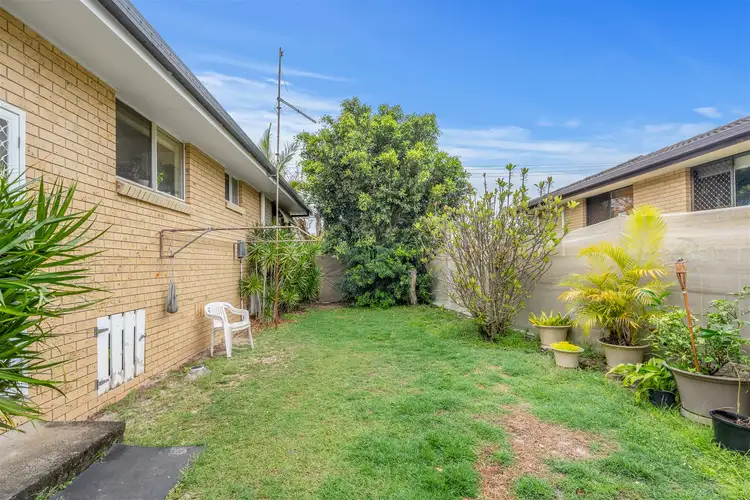 Third view of Homely semi-detached listing, 1/15 Ozone Street, Kingscliff NSW 2487