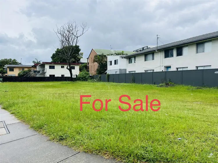 Main view of Homely block of units listing, 96-98 Frank Street, Labrador QLD 4215