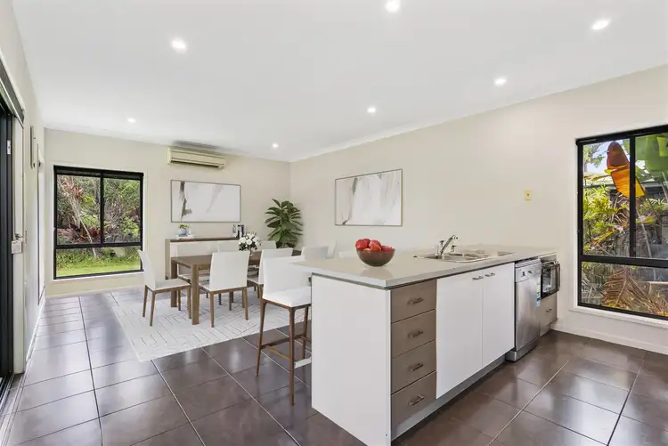 24 Casuarina Drive, Molendinar QLD 4214