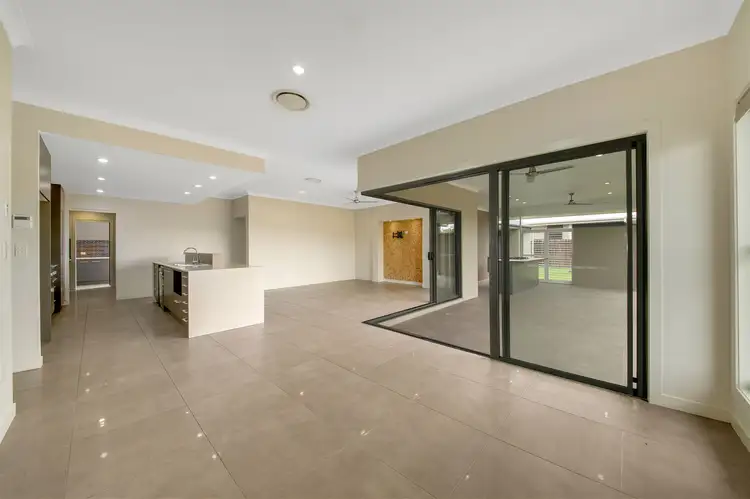 Fifth view of Homely house listing, 2 CREEKVIEW DRIVE, New Auckland QLD 4680