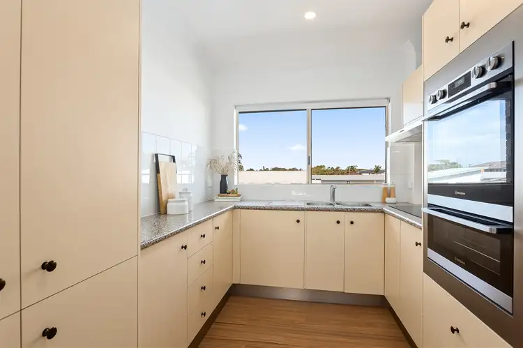Fifth view of Homely apartment listing, 8/46 Thalassa Avenue, East Corrimal NSW 2518