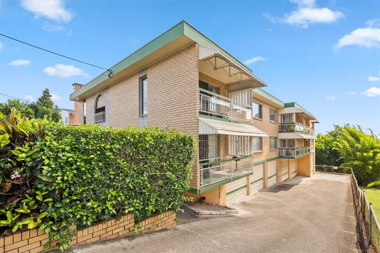 Main view of Homely unit listing, 4/339 Cavendish Road, Coorparoo QLD 4151
