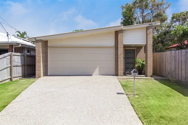 33 Biarra Street