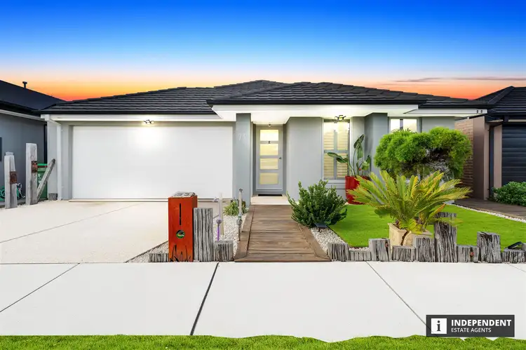 23 Merano Circuit, Cranbourne South VIC 3977