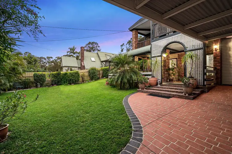 5 Arthur Street, Everton Hills QLD 4053