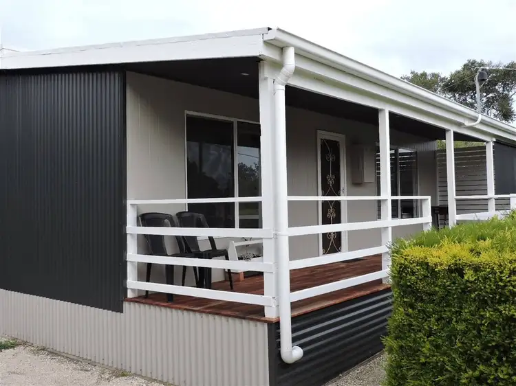 15 Ocean Court, Golden Beach VIC 3851