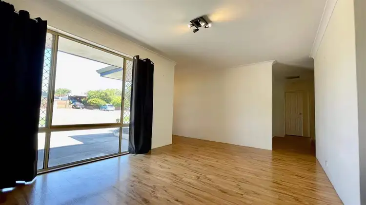 Fourth view of Homely house listing, 28 Logpine Crescent, Camillo WA 6111