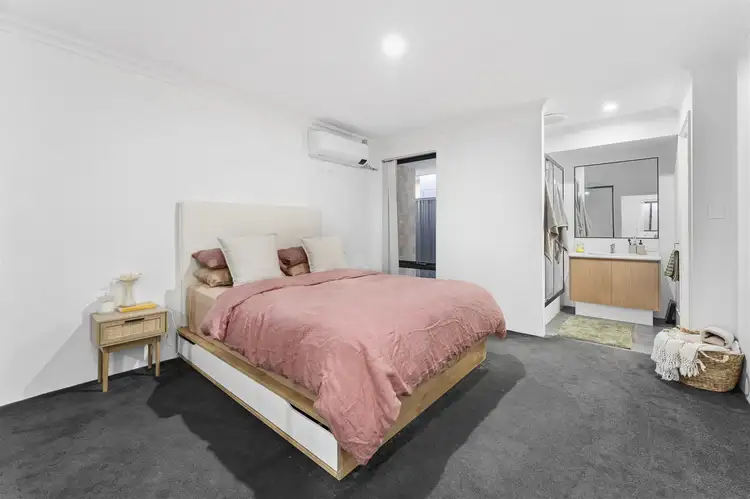 Second view of Homely house listing, 6 Montague Lan, Southern River WA 6110