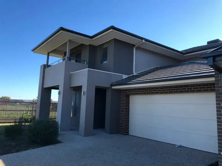42 Petunia Dr, Keysborough VIC 3173