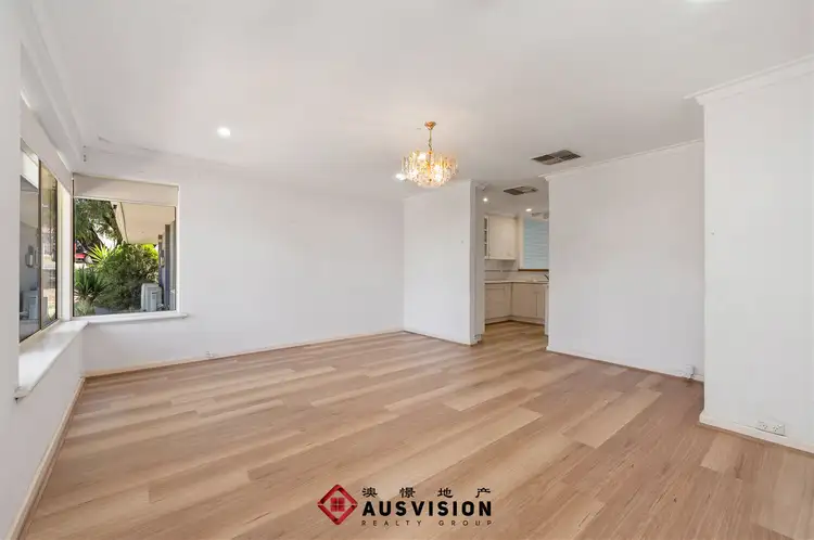 24 Mandora Way