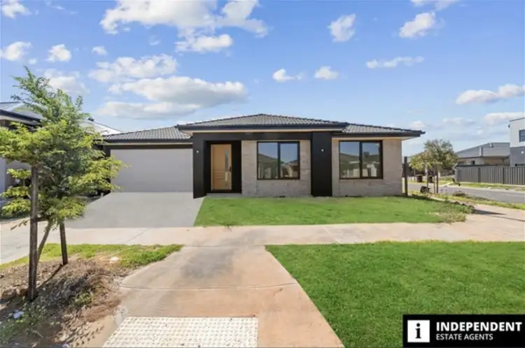 16 Ravenscraig Drive
