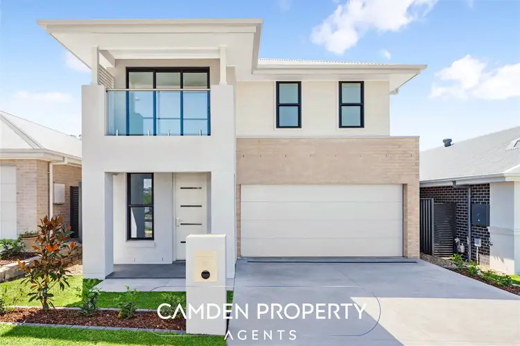 6 Whitrod Ave, Oran Park NSW 2570