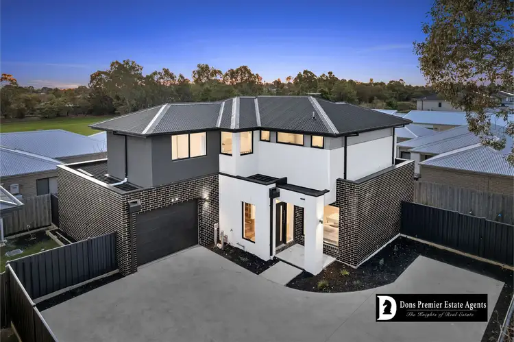Unit 7/132 Golf Links Road, Berwick VIC 3806