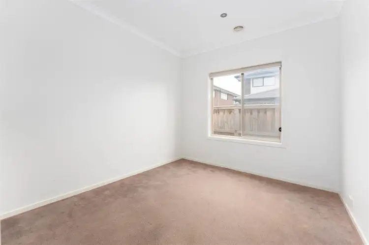 Fifth view of Homely house listing, 4 Flagstaff Cres, Point Cook VIC 3030