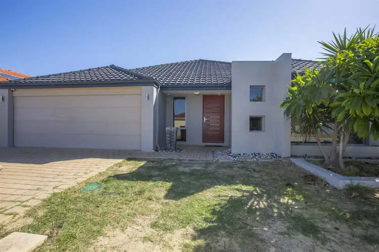 6 Rowntree Loop, Landsdale WA 6065
