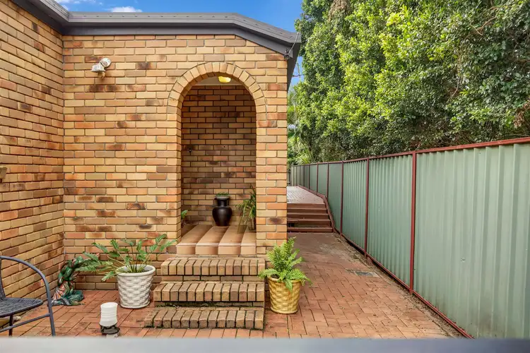 Fourth view of Homely house listing, 4 Thompson Crescent, Clontarf QLD 4019