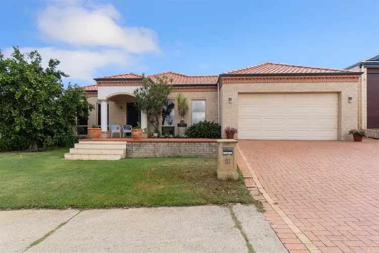 51 Willespie Drive, Pearsall WA 6065