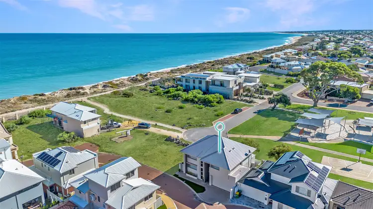 11/68 Hickman Road, Silver Sands WA 6210