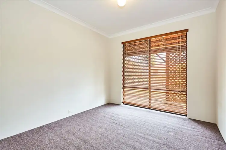 Fourth view of Homely house listing, 4 Moorhen Drive, Yangebup WA 6164