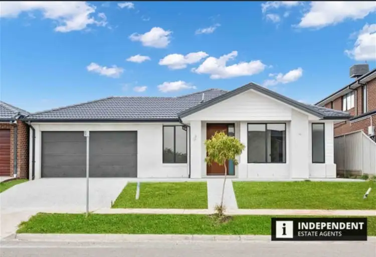 30 Cook Rd., Melton South VIC 3338