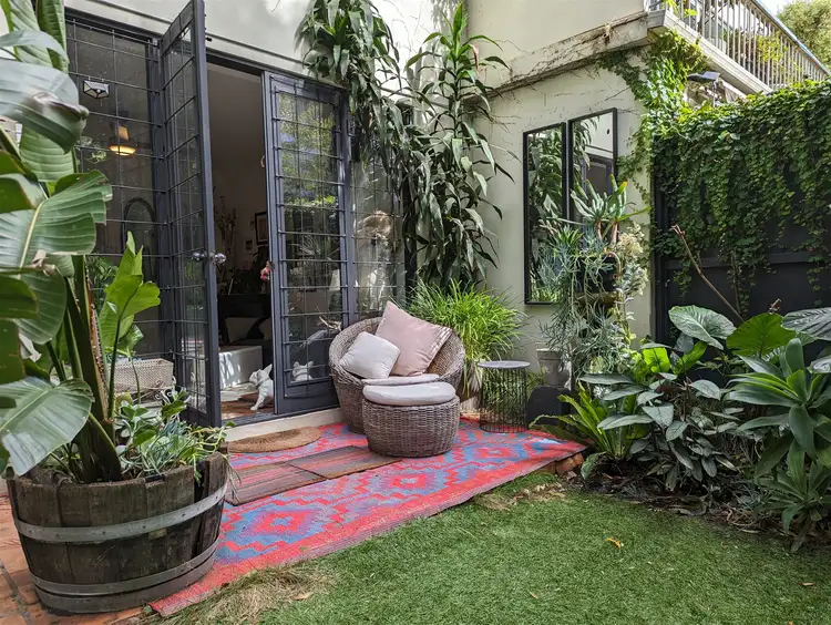 10/3 Struan St, Toorak VIC 3142