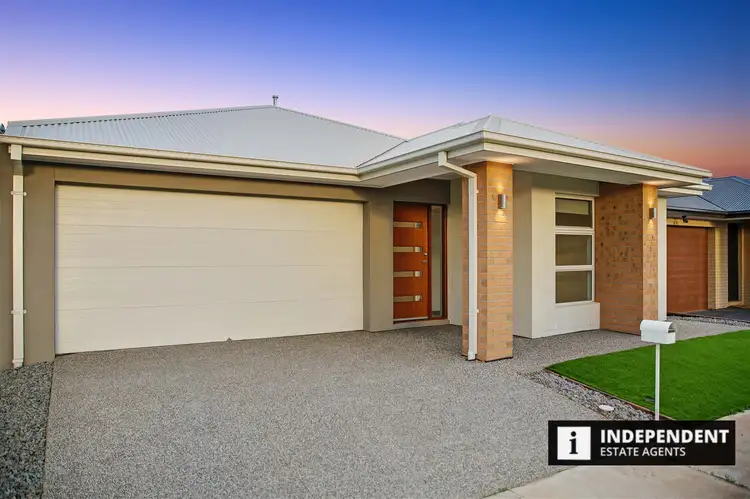 Second view of Homely house listing, 5 Joondalup Street, Cobblebank VIC 3338