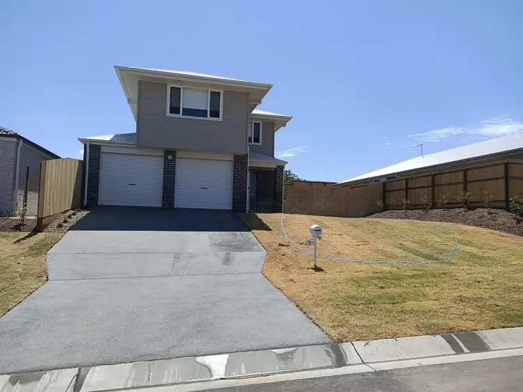 8 EDE ROAD