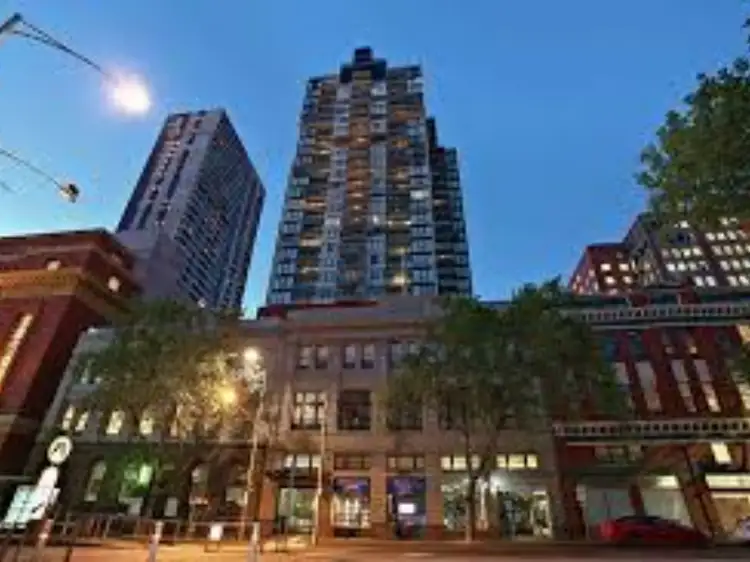 711/668 Bourke Street