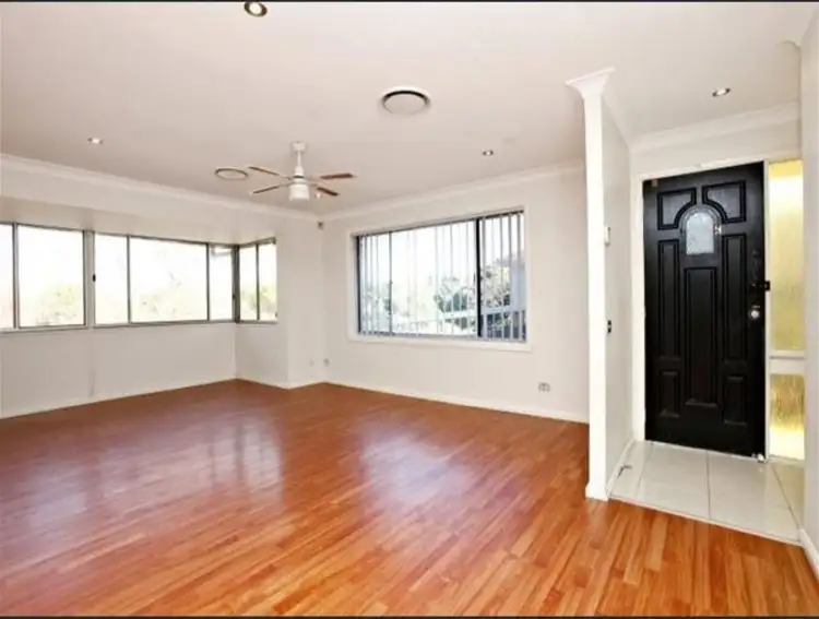 34 Pickersgill St, Kings Langley NSW 2147