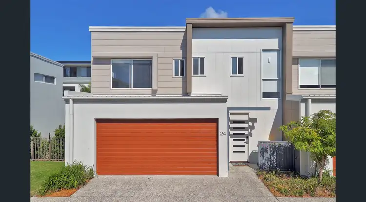 24/6 Park Cove Blvd, Hope Island QLD 4212