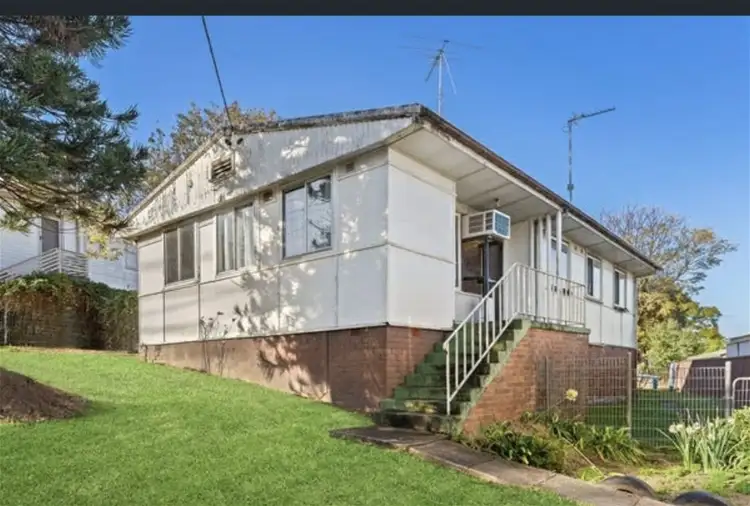 142 BANKS ROAD, Miller NSW 2168