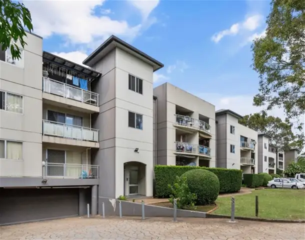 32/21-27 Hume Highway, Warwick Farm NSW 2170