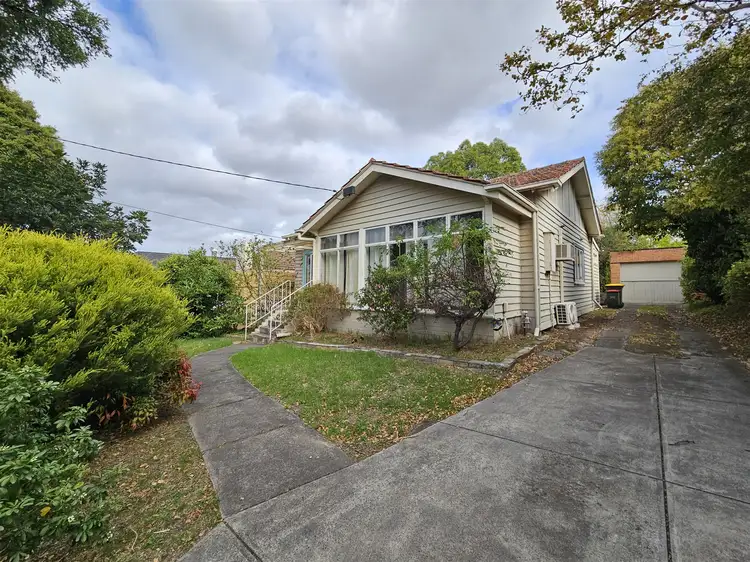 26 Hill Street, Box Hill South VIC 3128
