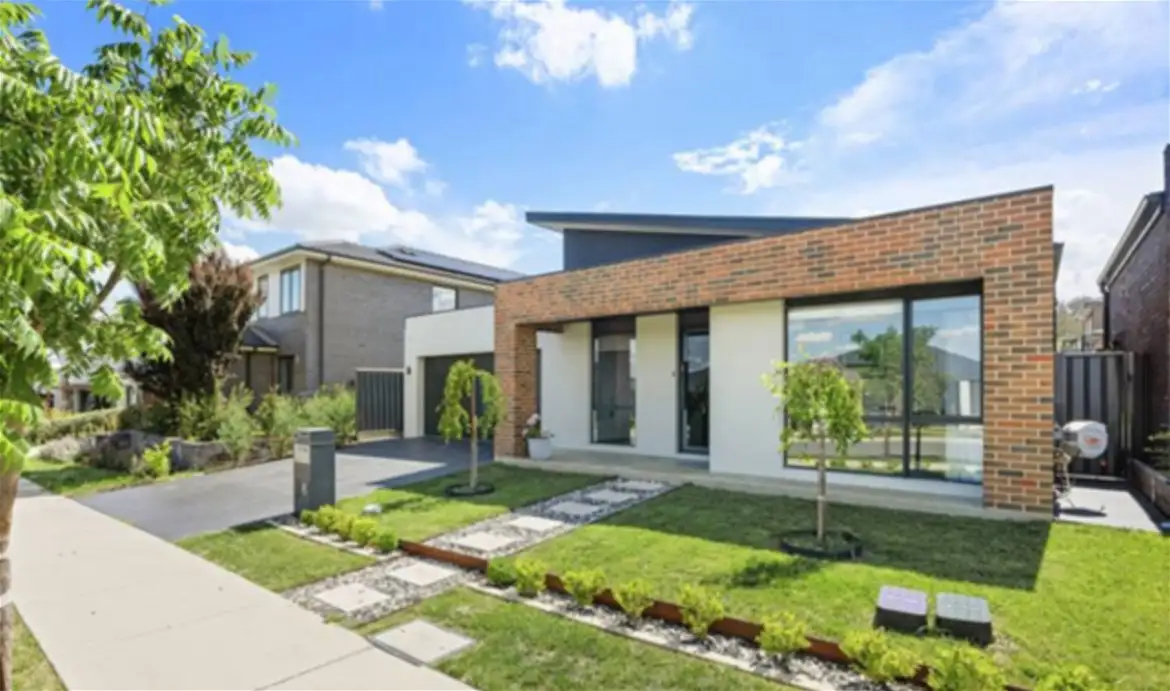 Main view of Homely house listing, 6 Erskine loop,, Googong NSW 2620
