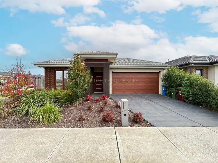 1 Vicconti St, Clyde North VIC 3978