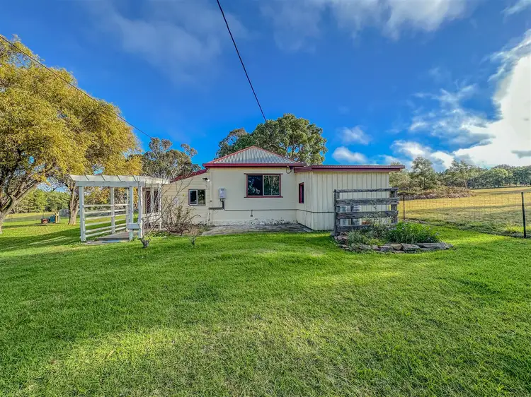 1465 Amiens Road, Stanthorpe QLD 4380