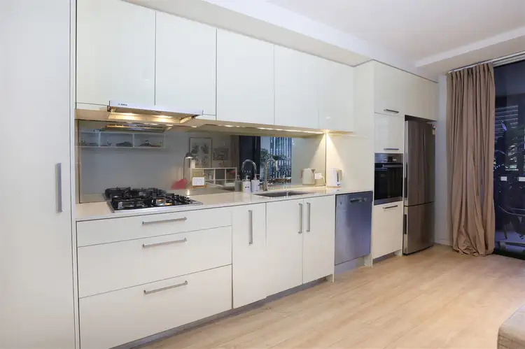 Sixth view of Homely apartment listing, 2022/9 Edmondstone street, South Brisbane QLD 4101