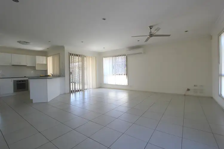Second view of Homely house listing, 19 Justin Place, Crestmead QLD 4132