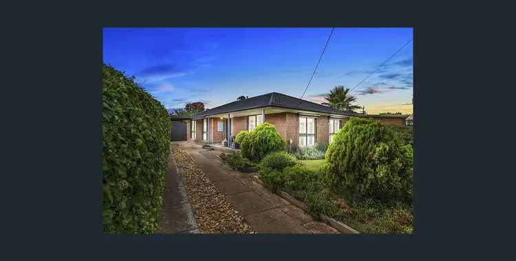 2 stafford street, Melton South VIC 3338