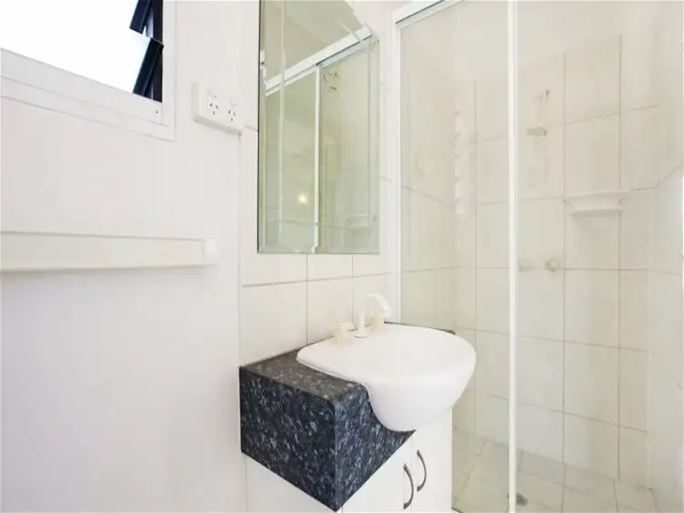 Sixth view of Homely unit listing, 16/5 Manila Pl, Woolner NT 820