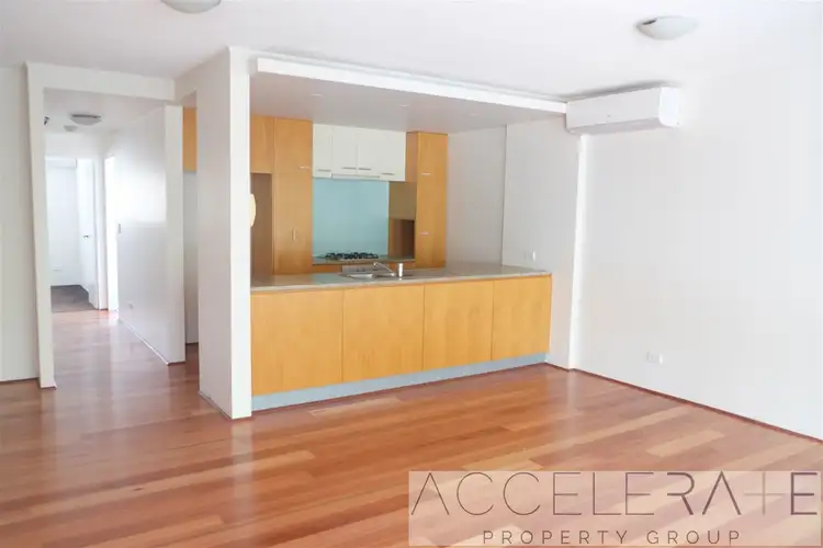 Fourth view of Homely unit listing, 30/8-12 Macquarie Street, Teneriffe QLD 4005