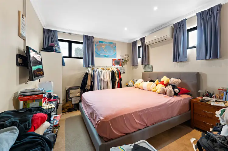 90 Tribute Street East, Shelley WA 6148