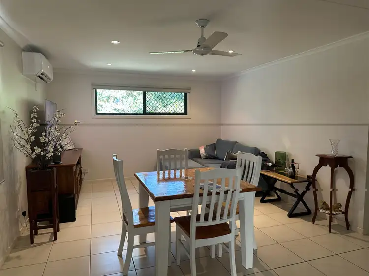 5/5 Atkinson St, Middlemount QLD 4746