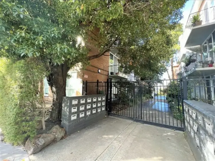 Main view of Homely apartment listing, 20/25 Robe Street, St Kilda VIC 3182