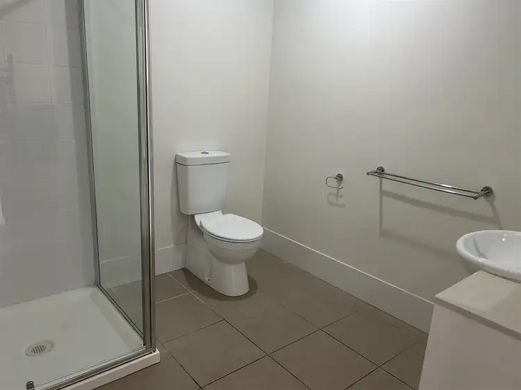 Fifth view of Homely unit listing, 11/3 McKenzie St, Middlemount QLD 4746