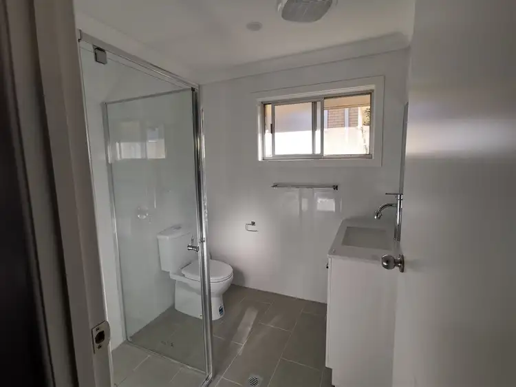 Fifth view of Homely house listing, 10 Fernshaw St, Macgregor QLD 4109