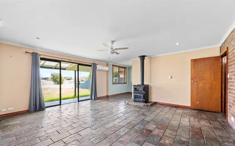 Fifth view of Homely house listing, 22 Ellen Avenue, Seaspray VIC 3851