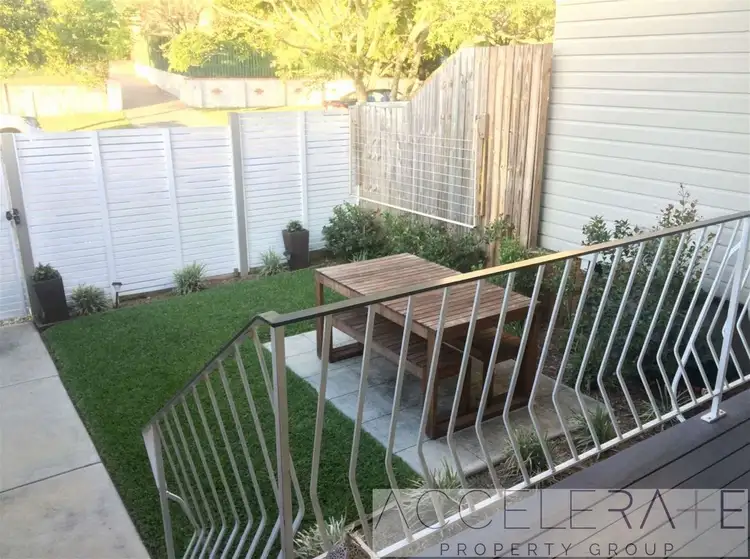 4/9 Parooba Avenue, Camp Hill QLD 4152