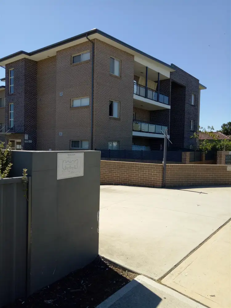 480-484 Woodville Rd, Guildford NSW 2161